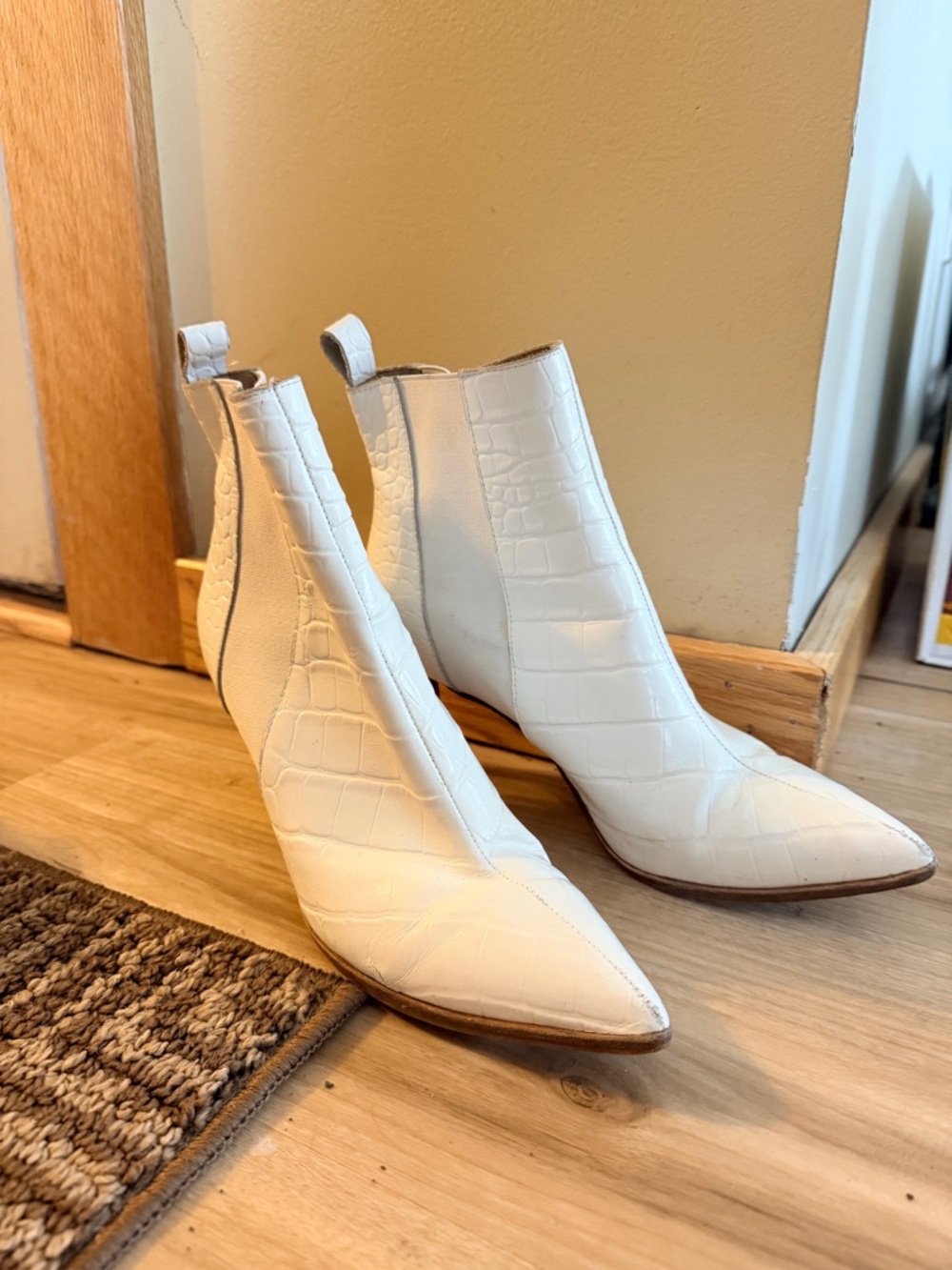42 GOLD White Croc-Embossed Pointed Ankle Booties